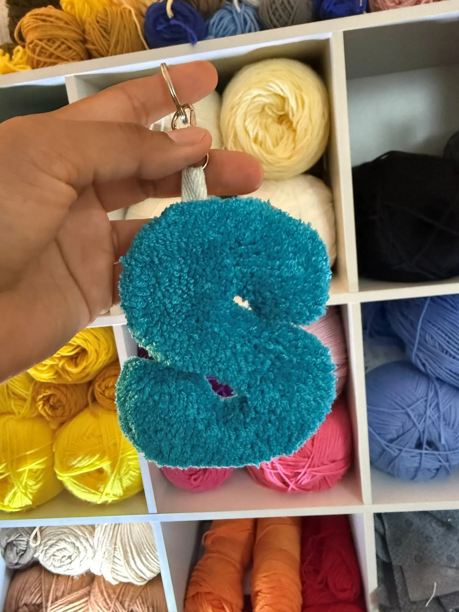 Porte-clés lettre S turquoise